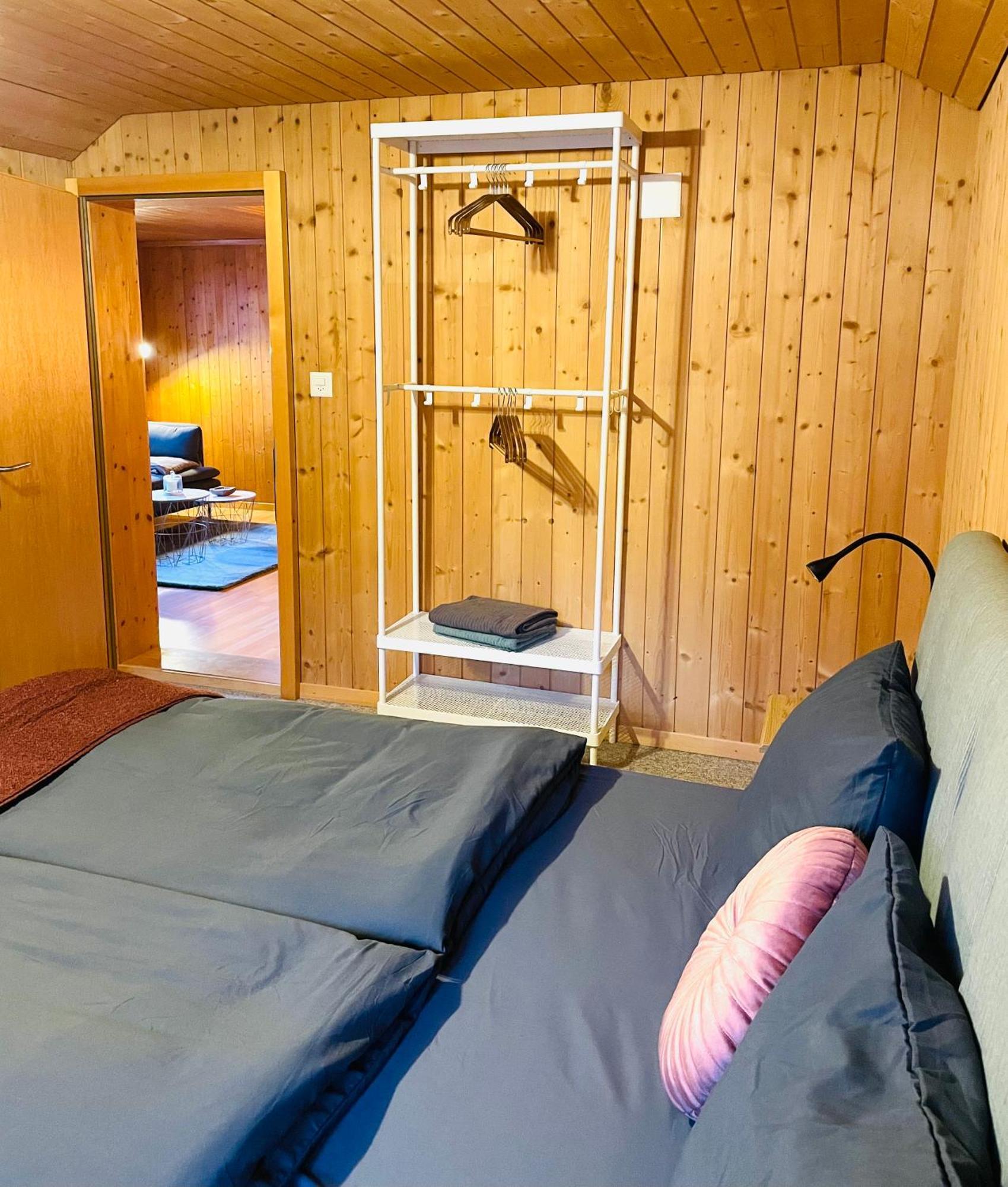 Charming, Well-Equipped Alpine Apartment Kandersteg Exteriör bild