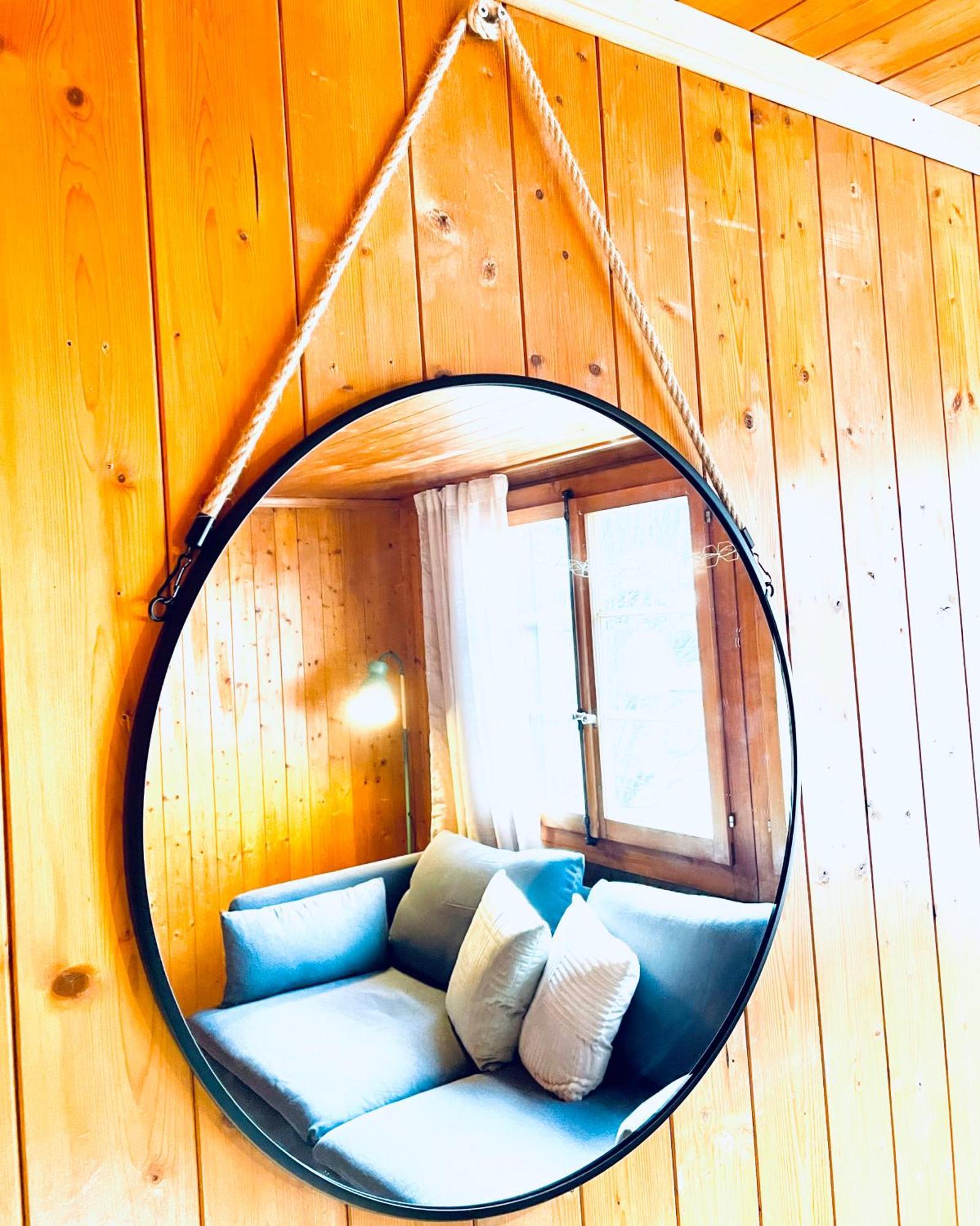 Charming, Well-Equipped Alpine Apartment Kandersteg Exteriör bild